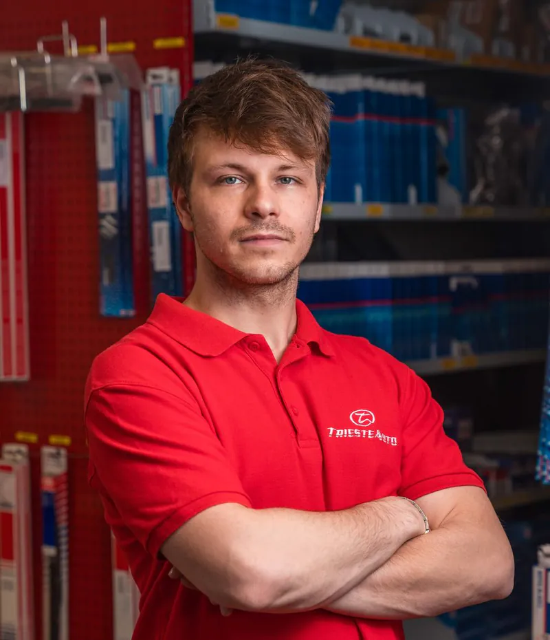 Francesco Schillani, magazziniere di Trieste Auto