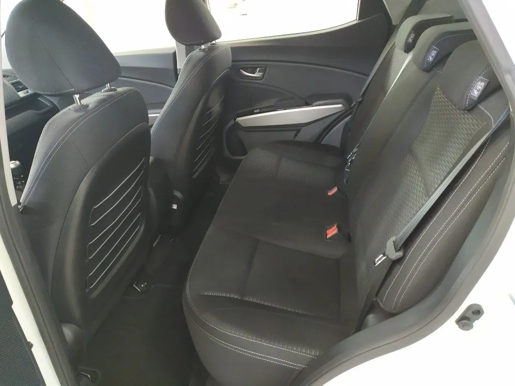 SsangYong Tivoli, foto 8